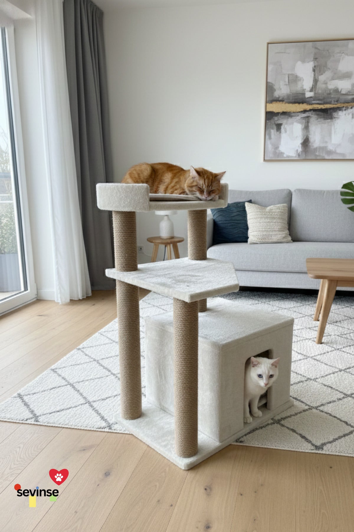 Sparta Krem Kedi Evi, Yuvalı Tırmalama Evi