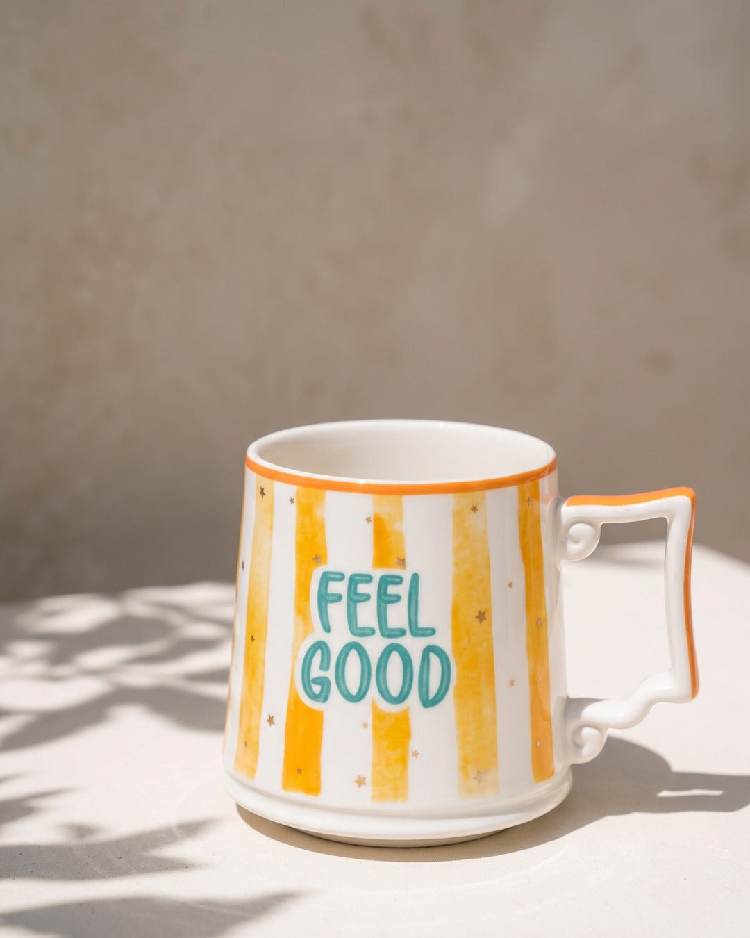FELİSA Feel Good porselen kupa — yakın plan