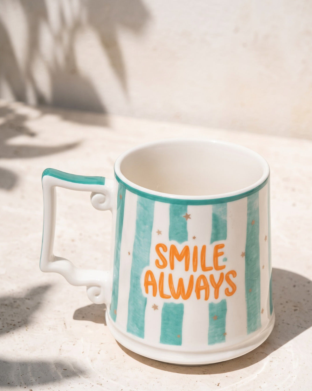 FELİSA Smile Always porselen kupa — yakın plan