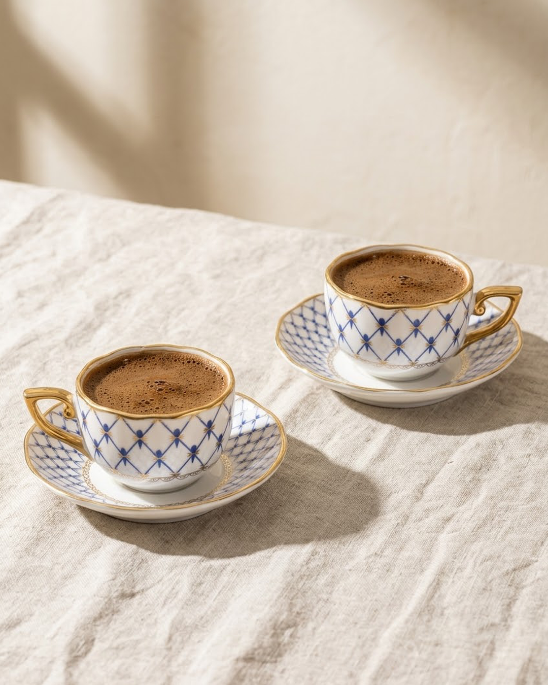 Trelia mavi kafes desenli porselen kahve fincan takımı — görsel 2